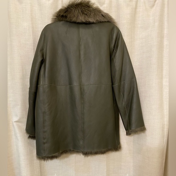 Theory overlay lamb shearling fur leather reversible coat - Picture 5 of 9
